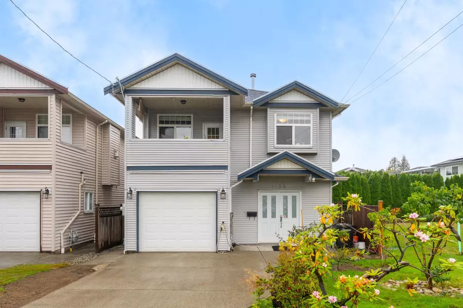 7489 Rosewood ST, Burnaby, BC V5E 2G6