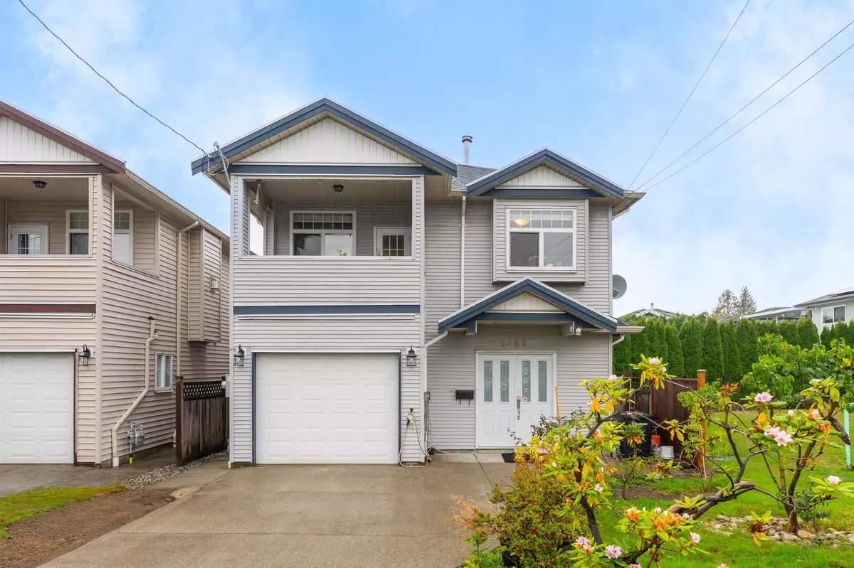 Burnaby, BC V5E 2G6,7489 Rosewood ST