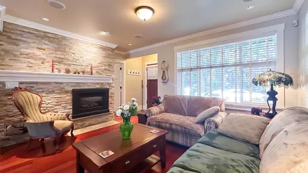 Vancouver, BC V6S 1Z6,4084 W 32nd AVE