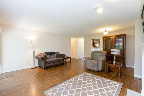 Pitt Meadows, BC V3Y 2G3,19171 Mitchell RD #3