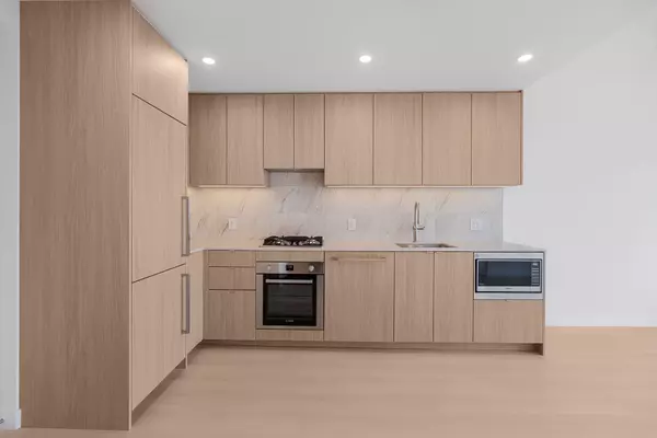 Coquitlam, BC V3J 0T1,626 Claremont ST #2xxx