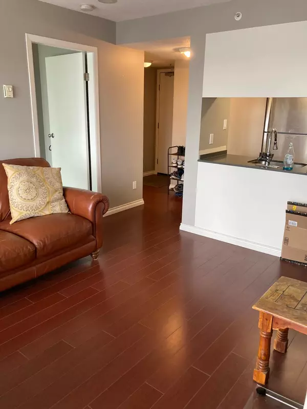 Vancouver, BC V6Z 2S8,1188 Howe ST #2402