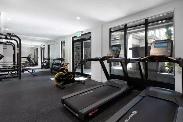 215 Mcbay LN #414 Coquitlam, BC V3K 0H7