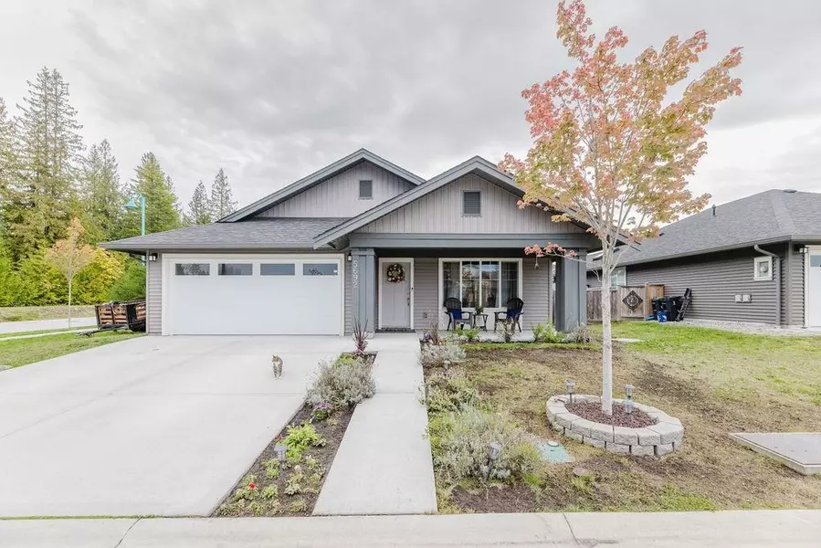 5692 Partridge WAY, Sechelt, BC V7Z 0M4