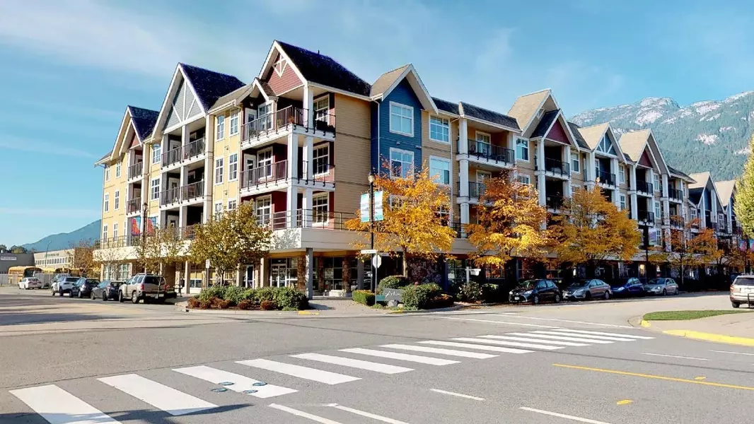 1320 Main ST, Squamish, BC V8B 0R2