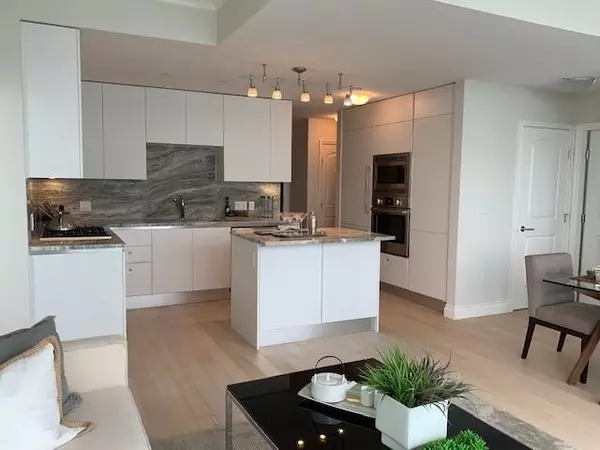 North Vancouver, BC V7L 0G1,175 Victory Ship WAY #904