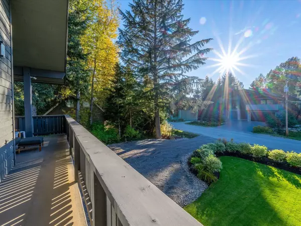 7206 Fitzsimmons North RD Whistler, BC V8E 0E3