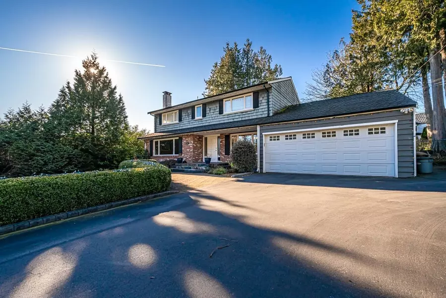 4032 Ripple RD, West Vancouver, BC V7V 3K9
