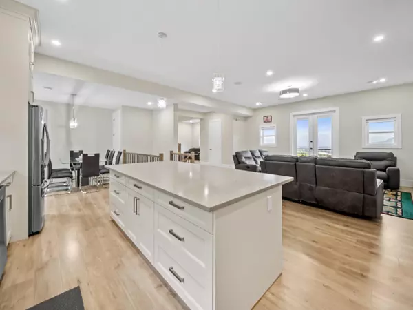 8204 Harvest PL Chilliwack, BC V4Z 0E4