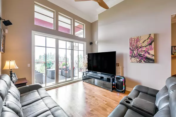 16477 64 AVE #306 Surrey, BC V3S 6V7