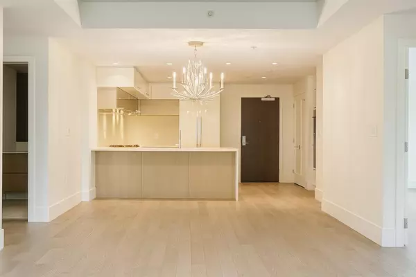 Vancouver, BC V6M 3V6,6168 East BLVD #306