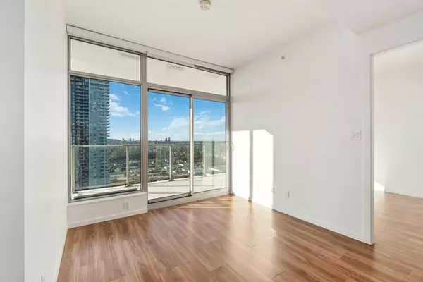 Burnaby, BC V5C 0L2,1888 Gilmore AVE #4205