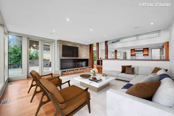 West Vancouver, BC V7V 2M1,3570 Creery AVE