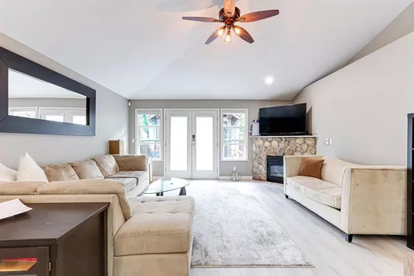 Surrey, BC V3S 9H5,18260 69 AVE