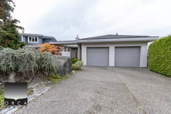 5476 W Vista CT, West Vancouver, BC V7W 3G8