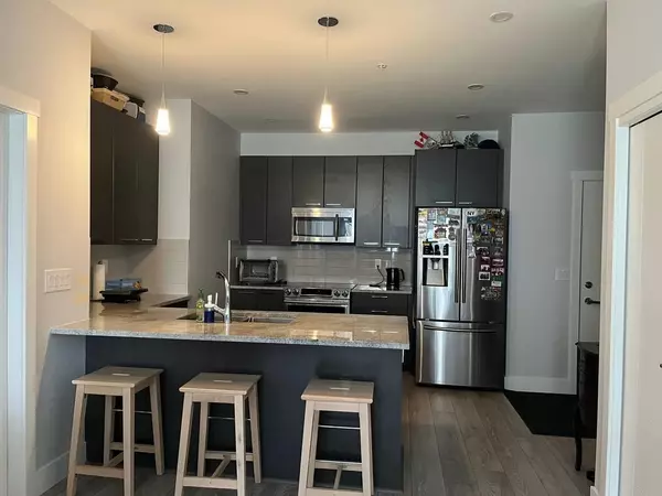 Maple Ridge, BC V2X 4K7,22315 122 AVE #107