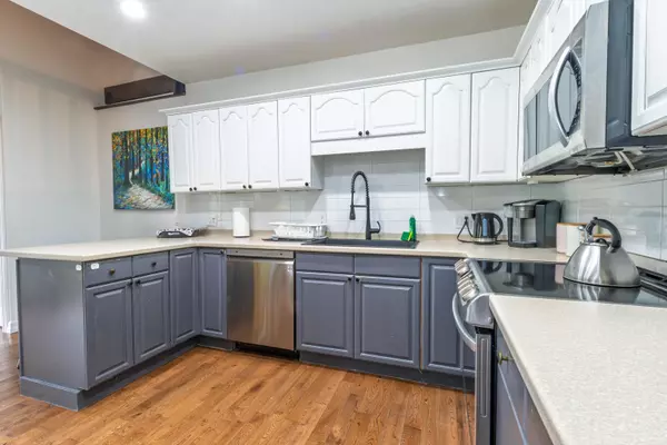 Maple Ridge, BC V2W 1M8,26651 Cunningham AVE