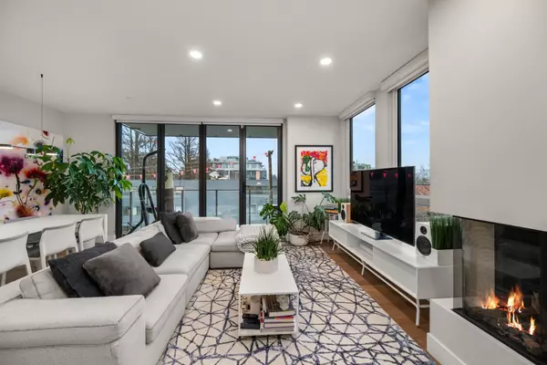 Vancouver, BC V6J 3T7,2687 Maple ST #401