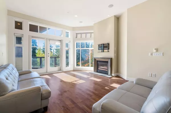 West Vancouver, BC V7S 3K1,2555 Skilift RD #1