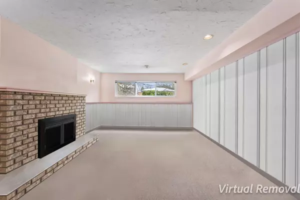 Burnaby, BC V5G 3R7,4263 Atlee AVE