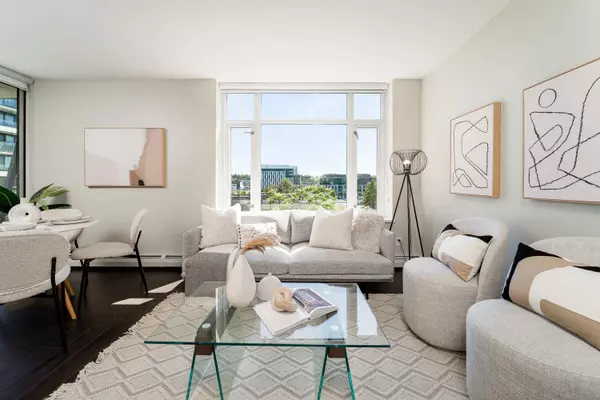 138 W 1st AVE #902, Vancouver, BC V5Y 0H5