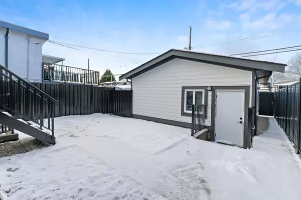 Vancouver, BC V5P 2W4,6749 Knight ST