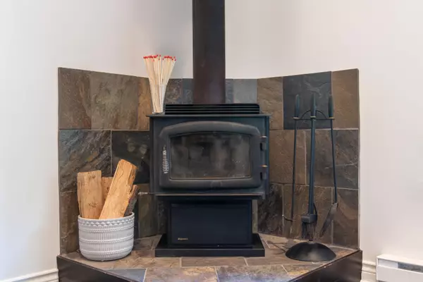 3050 Hillcrest DR #302 Whistler, BC V0N 1B3