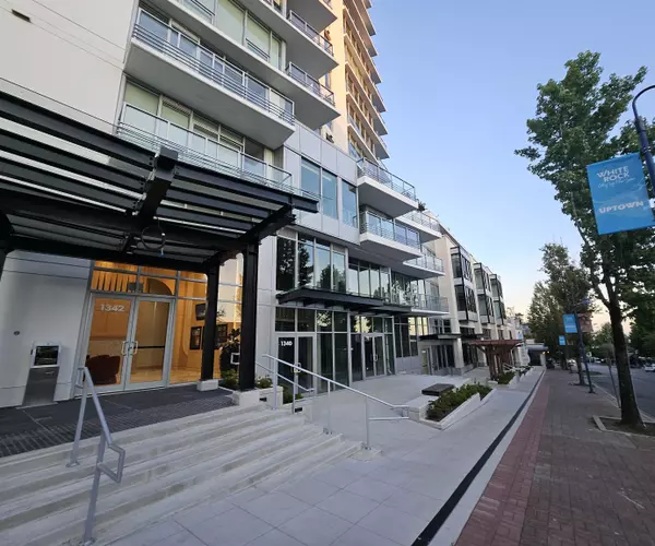 1342 Johnston RD #403, White Rock, BC V4B 0C7