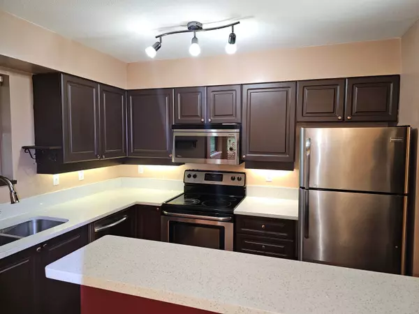 Maple Ridge, BC V2X 2C3,21960 River RD #36