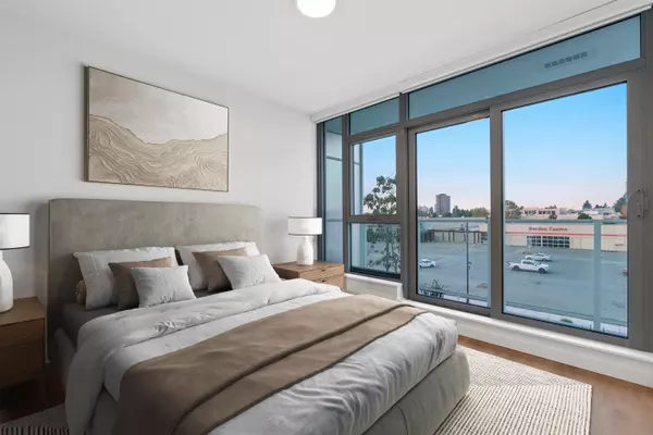 10225 Whalley BLVD #204 Surrey, BC V3T 0S2