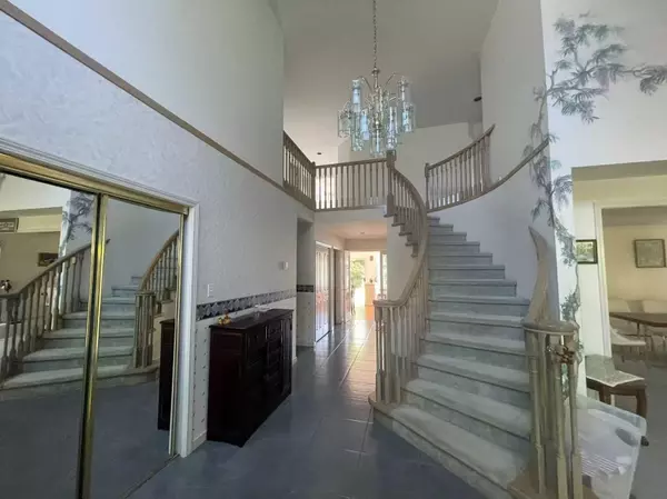 8771 Bairdmore CRES Richmond, BC V7C 1M8