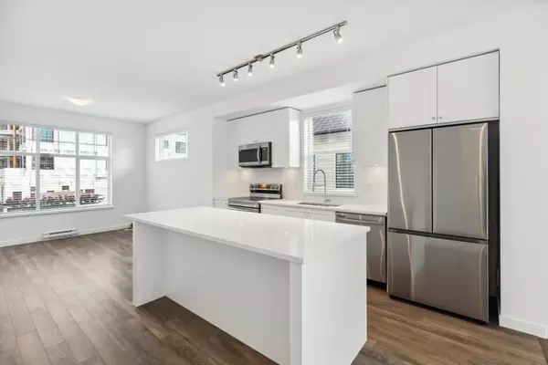 Surrey, BC V4N 6W8,15778 85th AVE #150