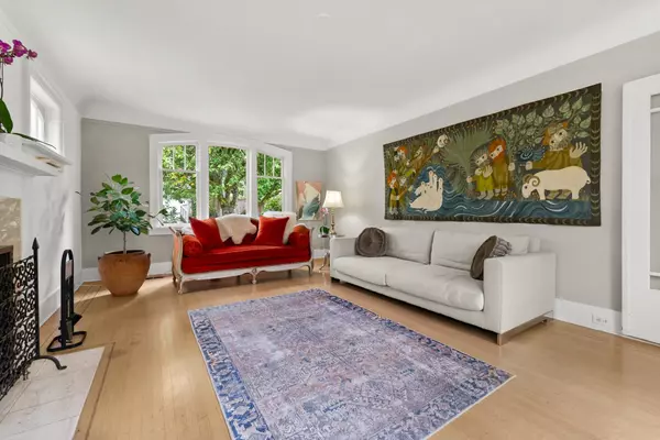 Vancouver, BC V6N 2Z7,3141 W 39th AVE