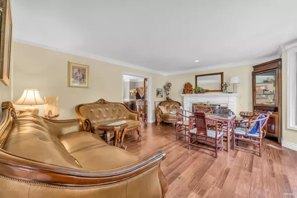 West Vancouver, BC V7W 2W7,5155 Alderfeild PL