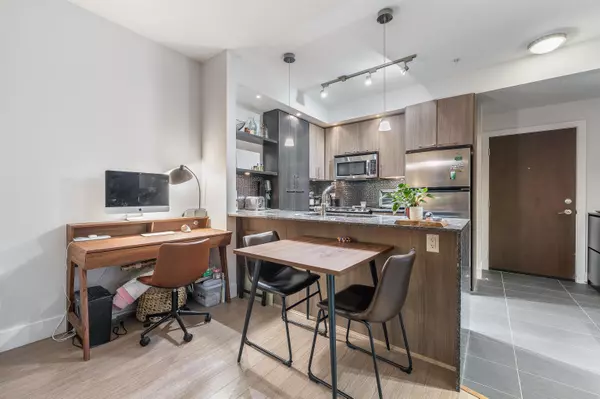 Langley, BC V2Y 0L4,20211 66 AVE #A318