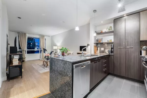 Langley, BC V2Y 0L4,20211 66 AVE #A318