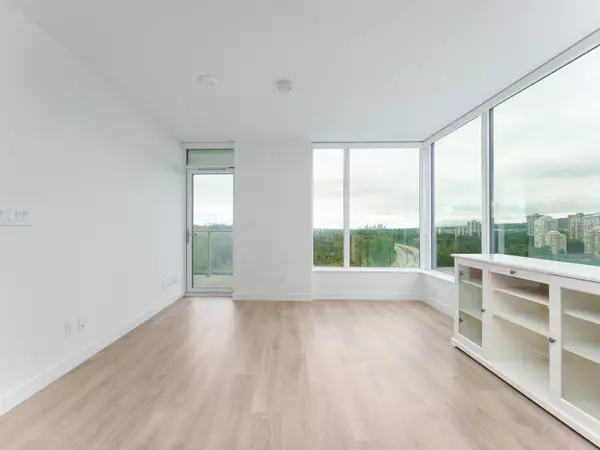 318 Alderson AVE #1809 Coquitlam, BC V3K 0J1