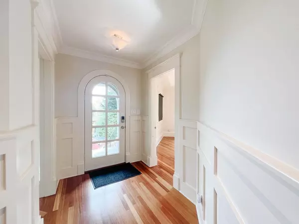 West Vancouver, BC,Address not disclosed