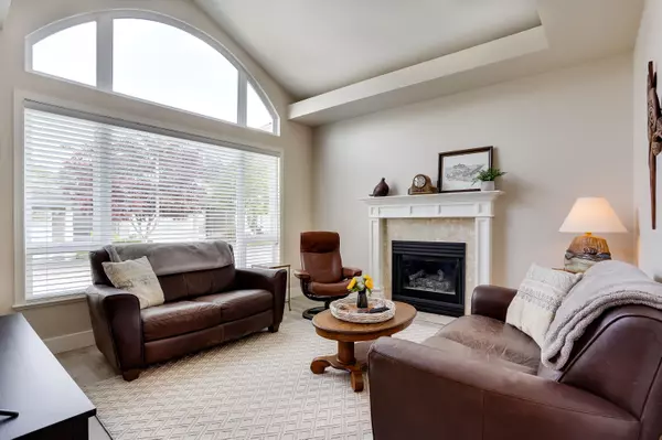 Surrey, BC V4A 7E8,1881 144 ST #27