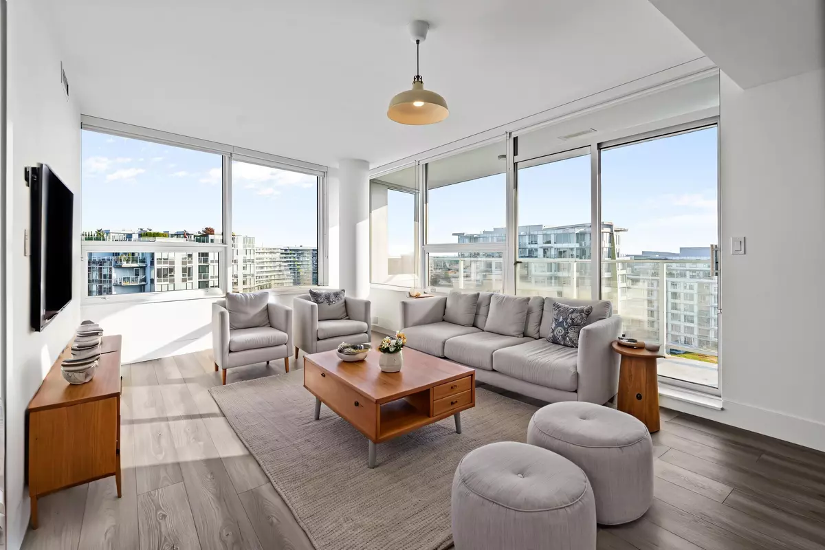 Richmond, BC V7C 0C7,5508 Hollybridge WAY #1403