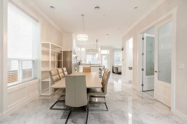 Vancouver, BC V5N 3R9,4783 Lanark ST