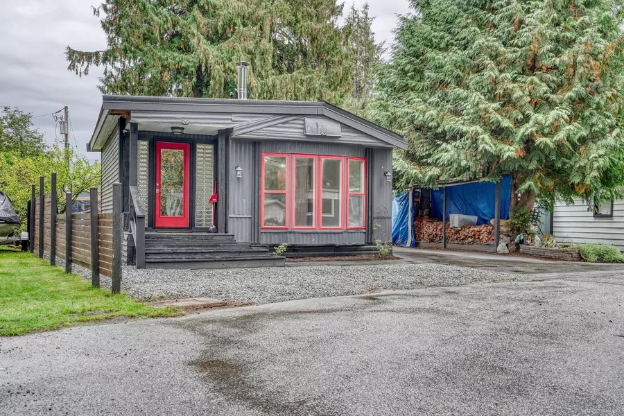 1830 Mamquam RD #199, Squamish, BC V8B 0L8