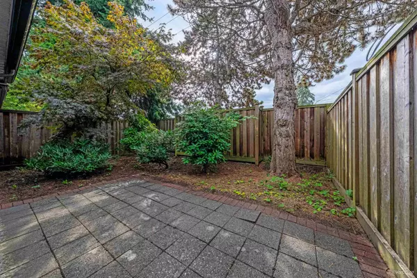 Richmond, BC V6Y 3W8,7695 St. Albans RD #27