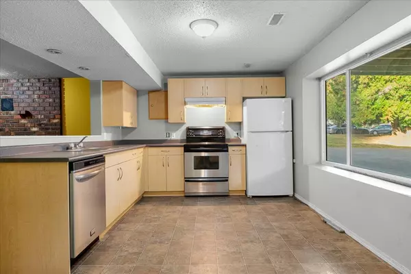 Abbotsford, BC V2T 2L4,32213 Granite AVE