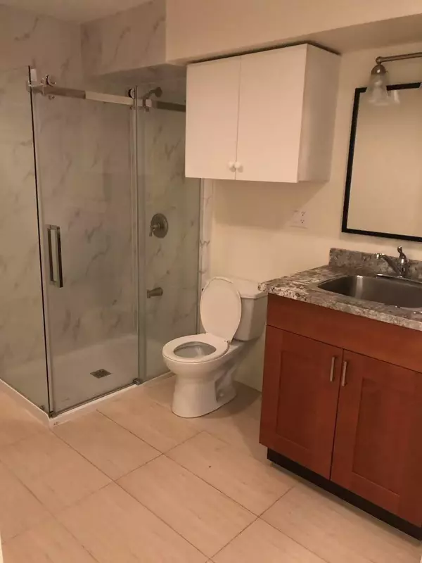 Surrey, BC V4N 4M9,16728 Cherryhil PL