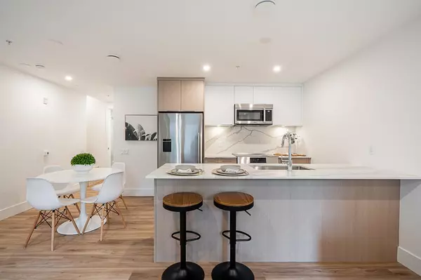 Vancouver, BC V5N 1B6,2085 E 1st AVE #110