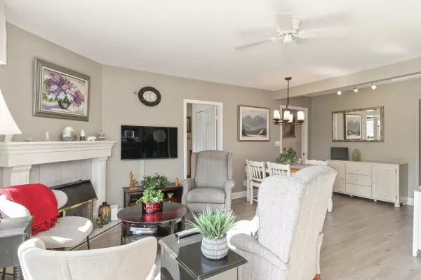 35042 Sward RD Mission, BC V2V 7H2