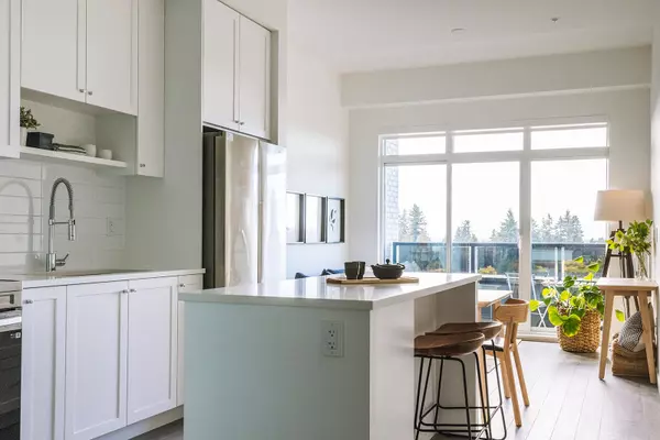 Surrey, BC V4N 5A4,8509 158 ST #629