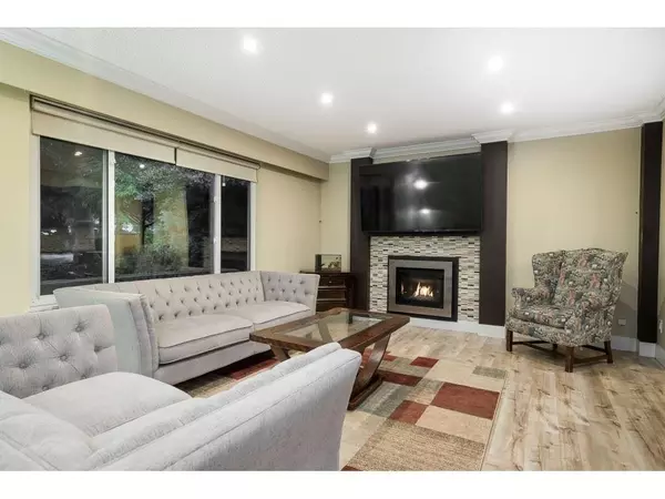 Port Coquitlam, BC V3B 3C4,3228 Cedar DR