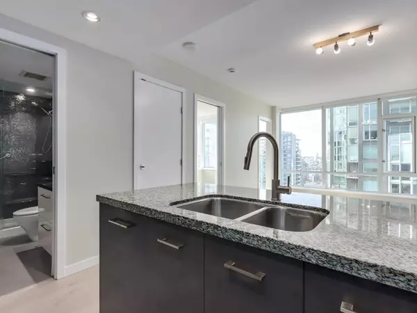 Vancouver, BC V6B 0H4,833 Homer ST #2507